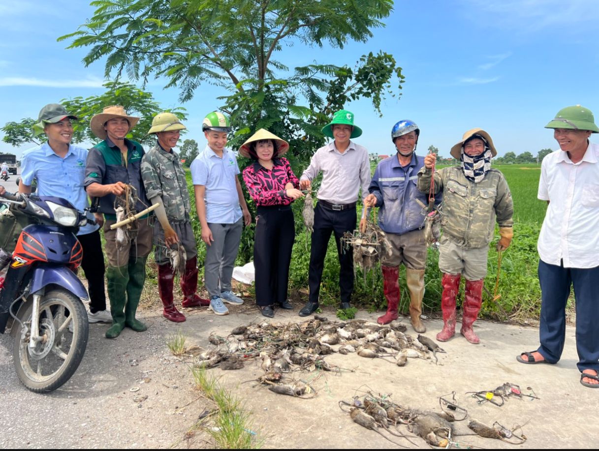 Hội nghị đầu bờ “Hướng dẫn các biện pháp kỹ thuật phòng chống  chuột hại bảo vệ sản xuất trồng trọt”